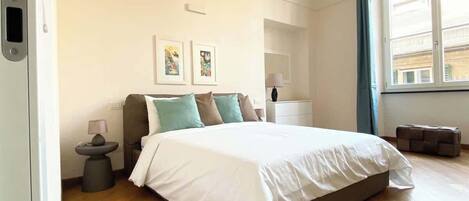 4 slaapkamers, een strijkplank/strijkijzer, wifi, beddengoed