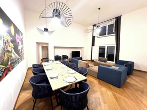 تناول الطعام