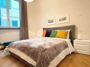 4 chambres, fer et planche à repasser, Wi-Fi, literie fournie