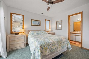 4 bedrooms, free WiFi, bed sheets