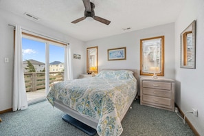4 bedrooms, free WiFi, bed sheets