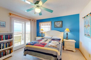 5 bedrooms, free WiFi, bed sheets - Patti's Place 428: Ocean Views, private pool, hot tub, media room (Avon)