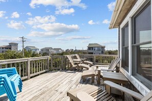 Property grounds - Charming home with ocean view, private pool, hot tub - 1-minute walk to beach (Avon)