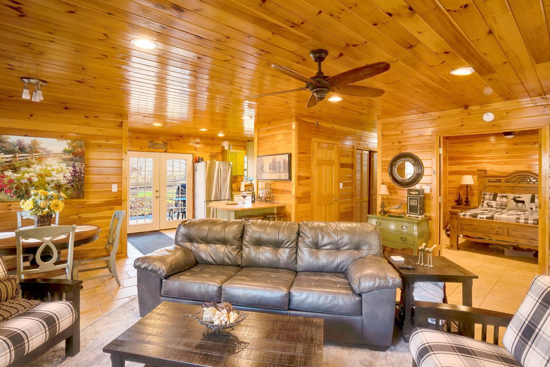 Televisión y chimenea 