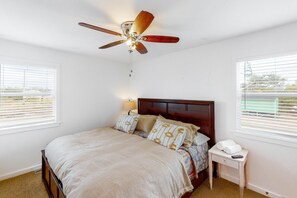 3 bedrooms, free WiFi, bed sheets