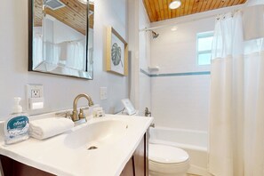 Shower, towels