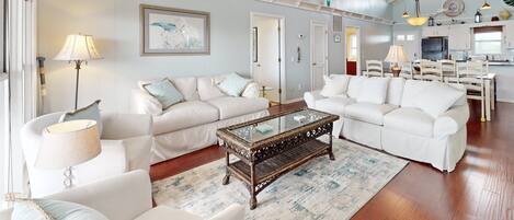 TV, fireplace, DVD player