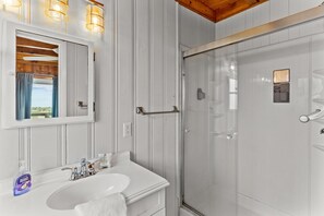 淋浴设施、毛巾