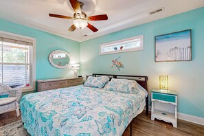 3 soverom, skrivebord, wi-fi (inkludert) og sengetøy