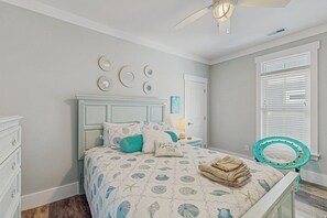 3 bedrooms, free WiFi, bed sheets