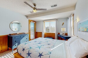 4 bedrooms, free WiFi, bed sheets