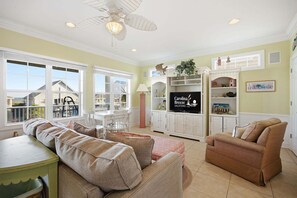 Smart TV, DVD player, stereo