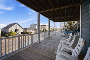 Terrace/patio - Life's Too Shore: Oceanview, Dog Friendly, Pool (Ocean Isle Beach)
