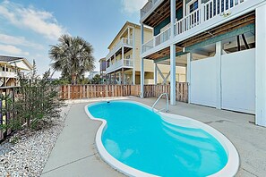 Et oppvarmet basseng