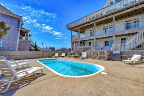 Pool - Oceanfront home with private theater, hot tub, pool & pool table (Waves)