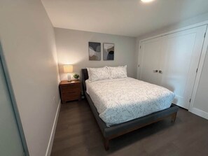 1 bedroom, iron/ironing board, travel cot, WiFi
