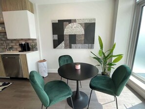 Dining - Bright 1 BR with patio and 6 app (Halifax)