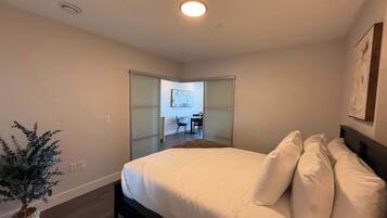 1 bedroom, iron/ironing board, travel cot, WiFi