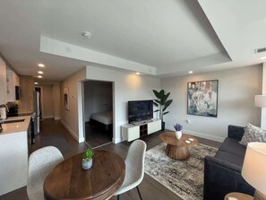 Fernseher, Arbeitsbereiche