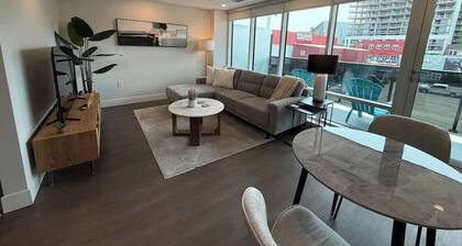 Bright, spotless and modern 1 BR with gym