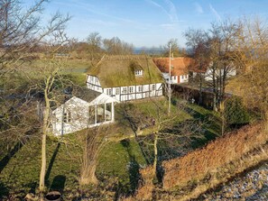 Exterior - 5 Star Holiday Home in Tranekaer (Tranekaer)