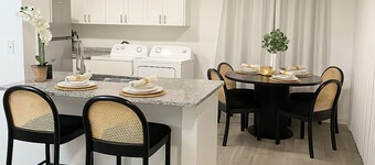 Heaven by Ivonne-Soothing 2-bedroom house