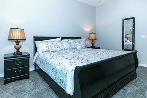 3 chambres, fer et planche à repasser, Wi-Fi, literie fournie