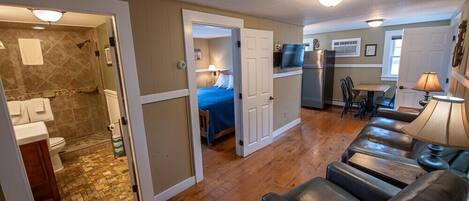 2 bedrooms, free WiFi