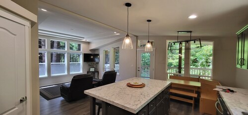 Fieldbrook Cottage in Redwood Forest