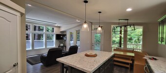 Fieldbrook Cottage in Redwood Forest
