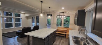 Fieldbrook Cottage in Redwood Forest