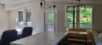 Fieldbrook Cottage in Redwood Forest