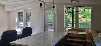 Fieldbrook Cottage in Redwood Forest