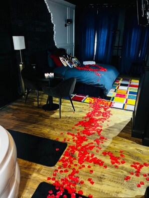 1 chambre, Wi-Fi gratuit, draps fournis