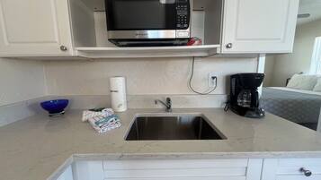 Microwave, stovetop