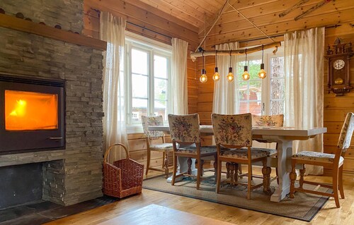 Gorgeous home in Bjorli with WiFi