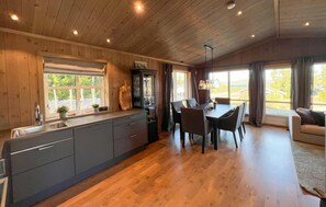 Interior - Stunning home in Gålå with WiFi (Gålå)