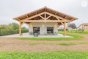 Outdoor dining - La Cadole Jugerate - JUGY (JUGY)