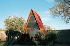 Fachada de la propiedad