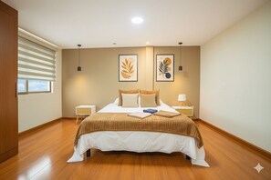 3 chambres, fer et planche à repasser, accès Internet, draps fournis