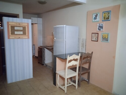 Very cozy studio-style studio, close to the beach and everything