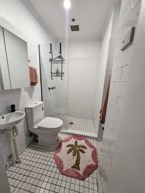 Handtücher, Toilettenpapier