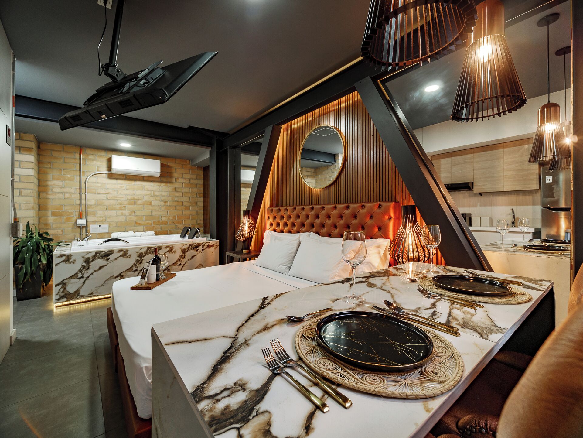 Deluxe Double Room, Jetted Tub