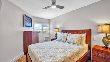 Een strijkplank/strijkijzer, gratis wifi, beddengoed