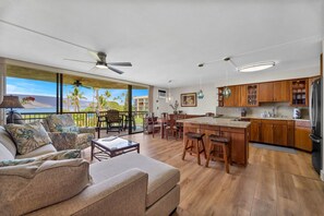 TV - Maui Sunset B319: Ocean view 2BR condo in North Kihei, perfect for families. (Kihei)