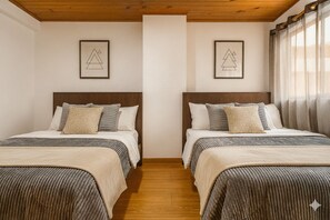 2 bedrooms, iron/ironing board, internet, bed sheets - Totems City Home: Modern, Safe and Well Located (Cuenca)