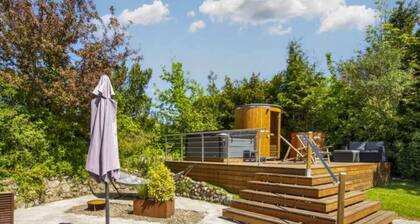 5 Star Holiday Home in Ronde