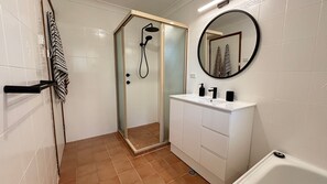 Dusche