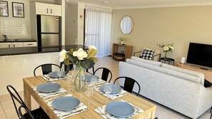 تناول الطعام