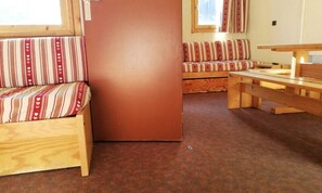 Interior - SUN Side 28 (Les Avanchers-Valmorel)